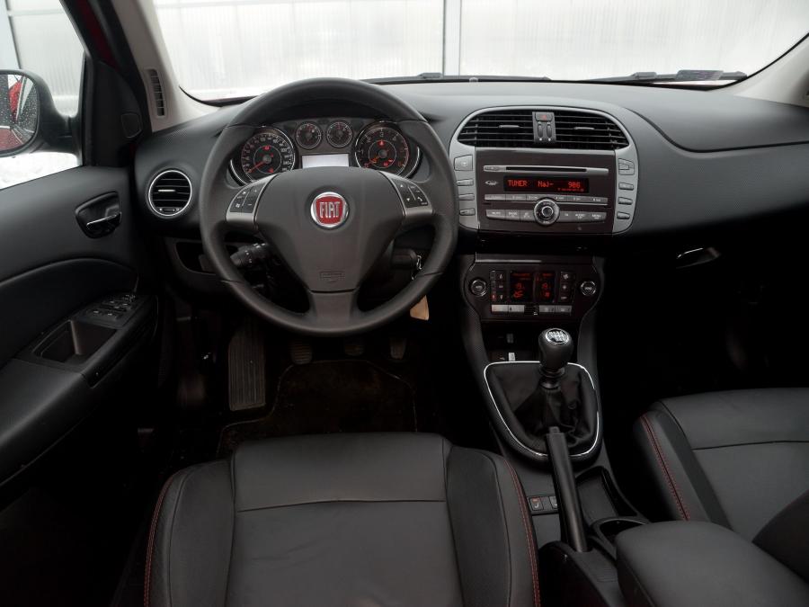  Fiat Bravo Street 2012 года  (фото 5 из 7)